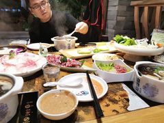 -东道煮火锅(新城东路店)