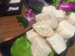 -三人行骨头王火锅(长寿店)