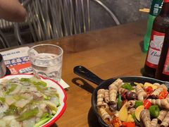 -神府路壹号·海鲜烧烤·砂锅粥·锅物(三坊七巷店)