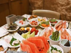 -雍和会海鲜姿造自助(湖东路店)
