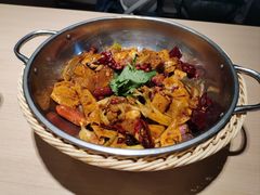 -拿渡麻辣香锅(世茂广场·工三店)