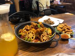 干锅牛蛙-靓蛙馆