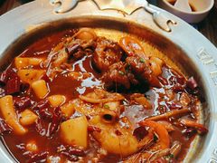 -胖哥俩肉蟹煲(上海悦荟广场店)