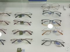 -发茂眼镜·蔡司依视路镜片(镇坪路店)