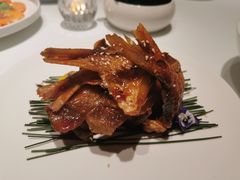 -醉辉皇上海之巅(上海中心大厦店)