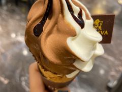 经典巧克力软冰淇-GODIVA(王府井apm店)