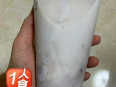 鲜芋青稞牛奶-CoCo都可(昆百大店)