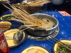 -马路边边串串香(双井直营店)