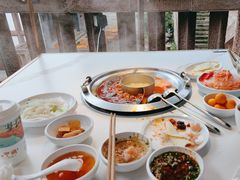 -周师兄大刀腰片火锅(磁器口直营店)