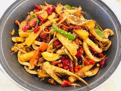 -天外天美食广场(哈尔滨路店)