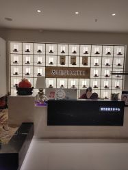 -娜芙缇缇med spa