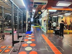 -奇迹健身金茂汇店