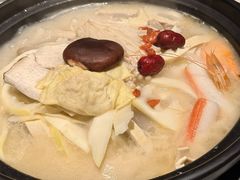 -三人行骨头王火锅(长寿店)