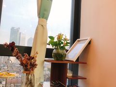 -ME觅妆·定制美妆·彩妆私教(菱角湖店)