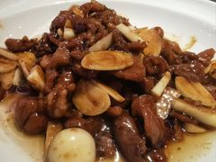 -闫府私房菜·老字号(恒隆店)