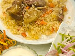 -马尔龙新疆饭店·清真(瑞景店)