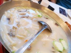 -万龙洲海鲜(大兴绿地缤纷城店)