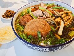 -镇南锅盖面馆(解放路店)