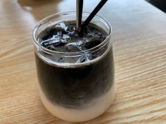 -ZING COFFEE 镜咖啡