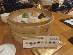 -乐忻皇朝(上海中心大厦店)