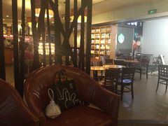 大堂-星巴克臻选(深圳华强北茂业店)