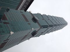 iphone_upload_pic-台北101