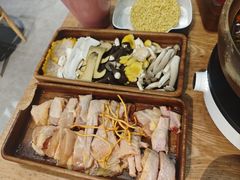 -菌小白火锅(时尚天河店)