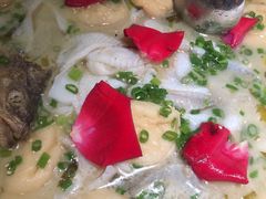 -江渔儿酸菜鱼(映月湖环宇城店)