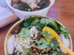 -八一好吃街·高品美食广场