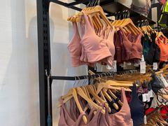 -lululemon(比斯特购物村店)