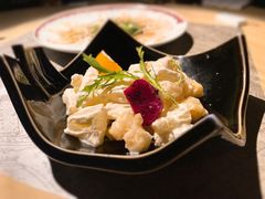 凤梨虾球-穹六人间 people 6(岳阳路店)