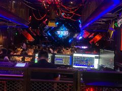 -MOSSO德国餐厅·音乐酒吧(环宇荟店)