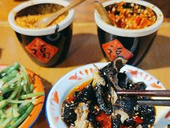 -矮子粉店1985·长沙米粉(湘春路店)