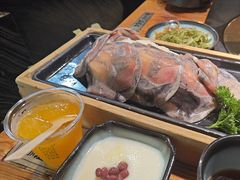 -湊湊火锅·茶憩(颐堤港店)