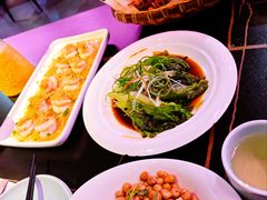 -粉墨特色菜·烧烤音乐酒馆