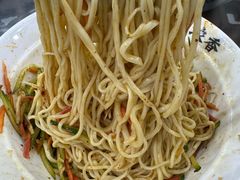 -牛一嘴·兰州牛肉面·大盘鸡(财富中心店)