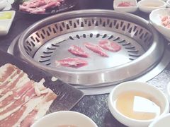 -草家酱蟹炭火烤肉店(珲春南路一店)