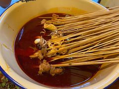 -拈签一笑黄牛肉辣卤串串