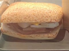 秘汁牛肉鲜蔬卷-星巴克(丽水万地广场店)