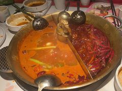 -小龙翻大江文化火锅(宽窄店)