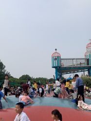 -季高兔窝窝亲子园(上海薰衣草公园店)