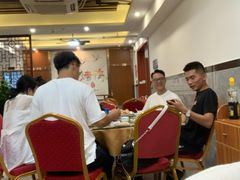 大堂-龙记烤鸭店(新民路店)