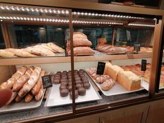 -Dough&Joe团憩(瑞虹天地月亮湾店)