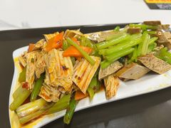 -帖老大羊肉汤烩面烧烤(康复后街总店)