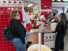 -In-N-Out Burger(LAX)
