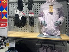 -迪卡侬(环球港店)
