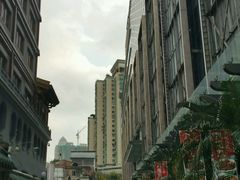 -大头虾越式风味餐厅(光明广场店)
