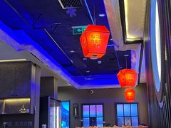 -山河屯铁锅炖·非遗东北菜(南山店)