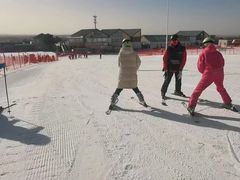 -中旅松花湖滑雪场