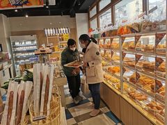 -85度C(生甜甜圈研究工坊·上海平凉店)